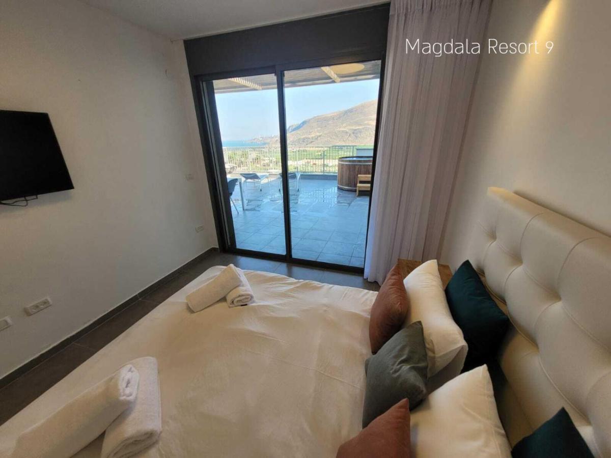 Yalarent Magdala Resort- Luxury Suites With Pool Or Jacuzzi With Sea View ミグダル エクステリア 写真