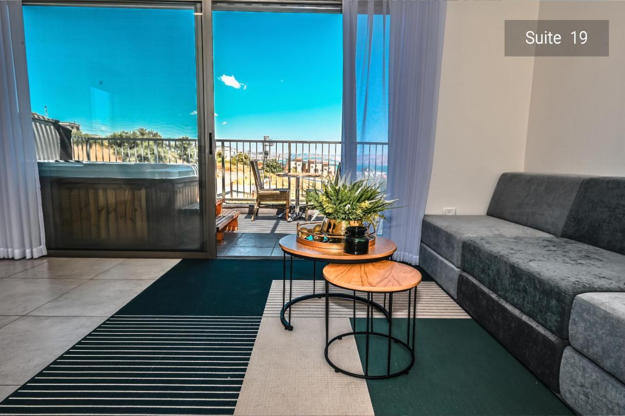 Yalarent Magdala Resort- Luxury Suites With Pool Or Jacuzzi With Sea View ミグダル エクステリア 写真