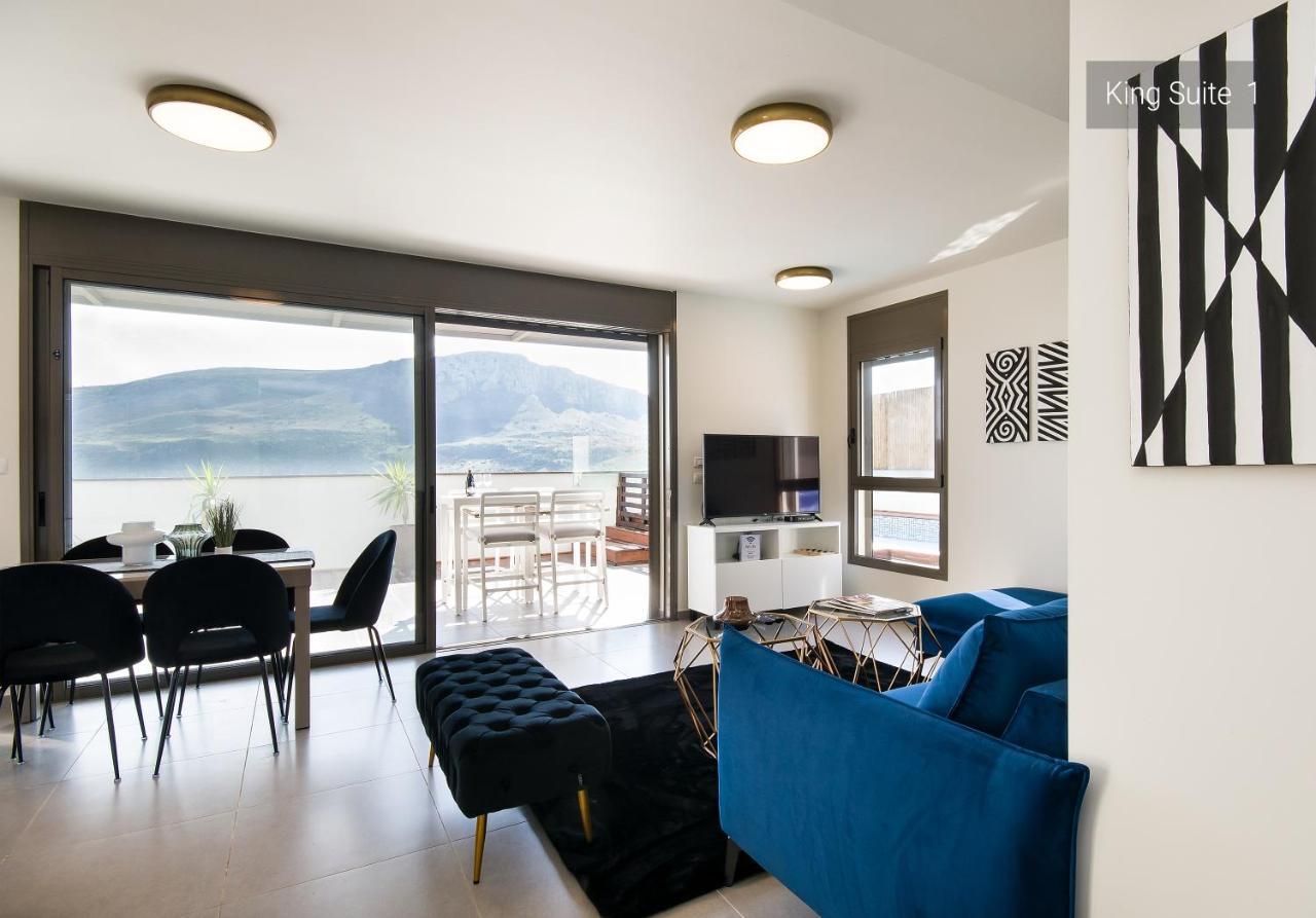 Yalarent Magdala Resort- Luxury Suites With Pool Or Jacuzzi With Sea View ミグダル エクステリア 写真